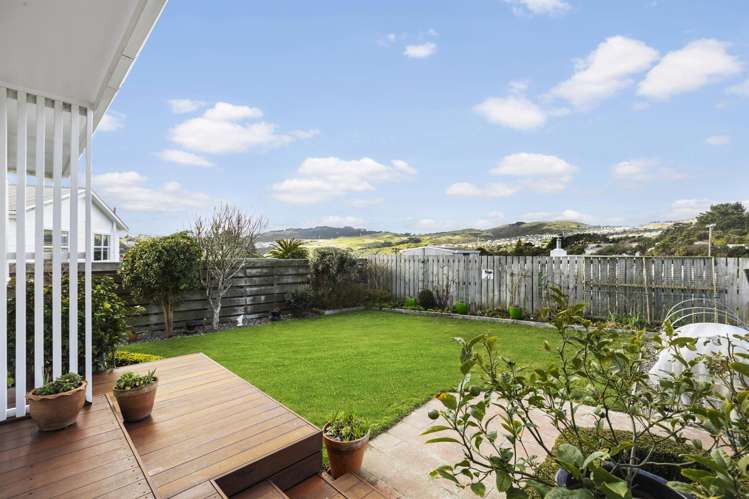 11 Diane Grove Paparangi_12