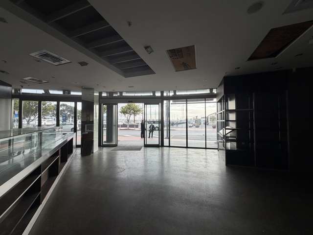 Suite 2/110 Customs Street West Auckland Central_1