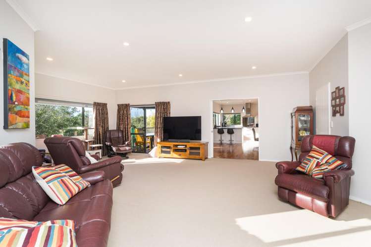 8 Greenwood Place Fitzherbert_21