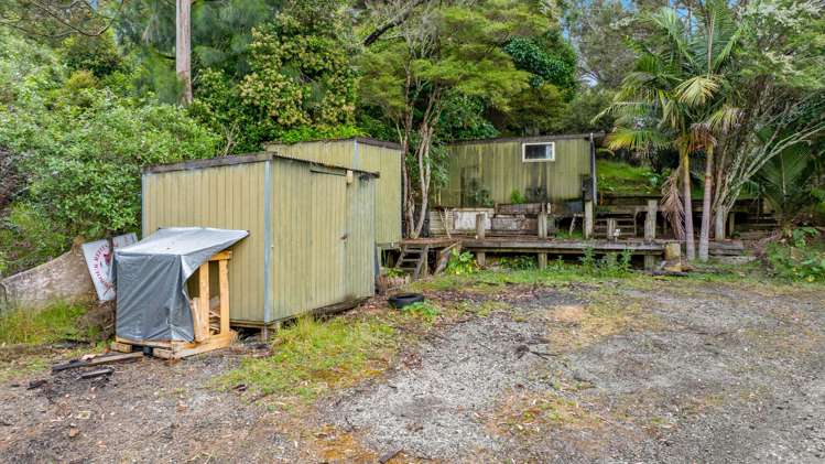 10 Hobbs Road Matakatia_31