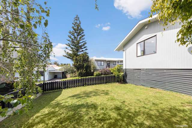 2/107 Hutchinson Avenue New Lynn_2