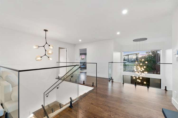 27 Bearing Parade Long Bay_24