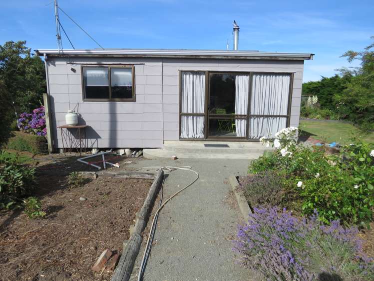 101 Wards Road Chertsey_9