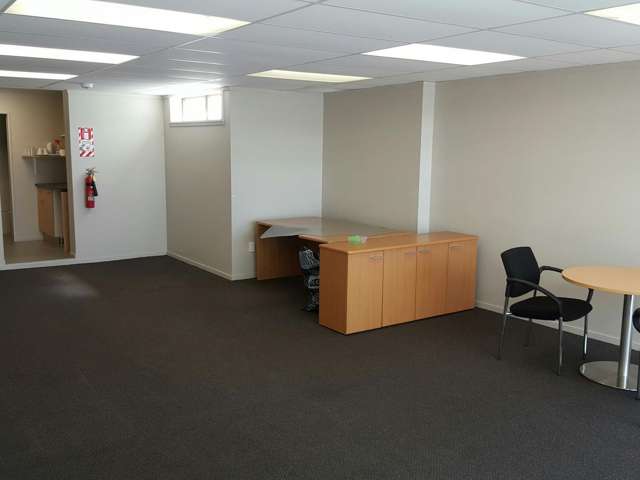 Ground Unit B/31 Railway Avenue Melling_4