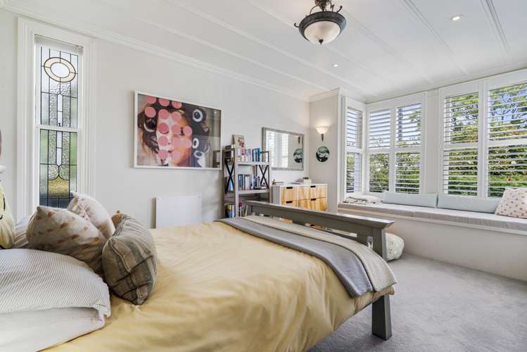 5 Turnbull Road Narrow Neck_17