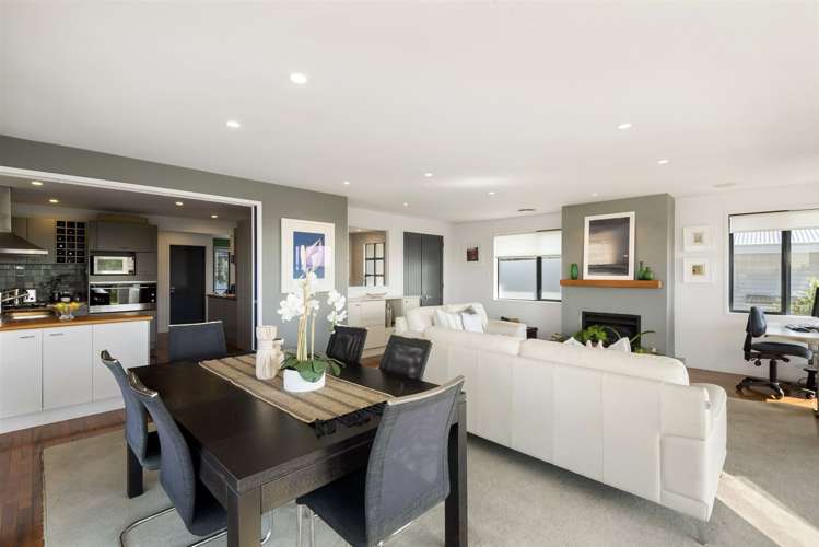 190 Hurstmere Road Takapuna_11