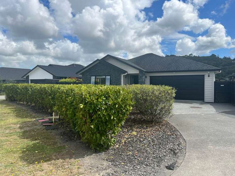 16 Sir Lincoln Drive Kumeu_1