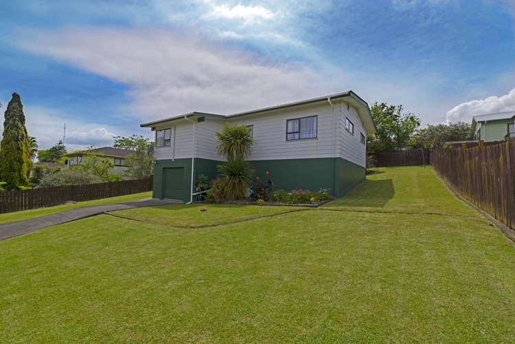 180 Universal Drive Henderson_17