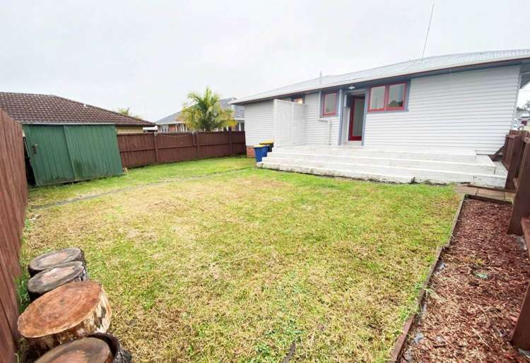 12 Vera Road Te Atatu South_7