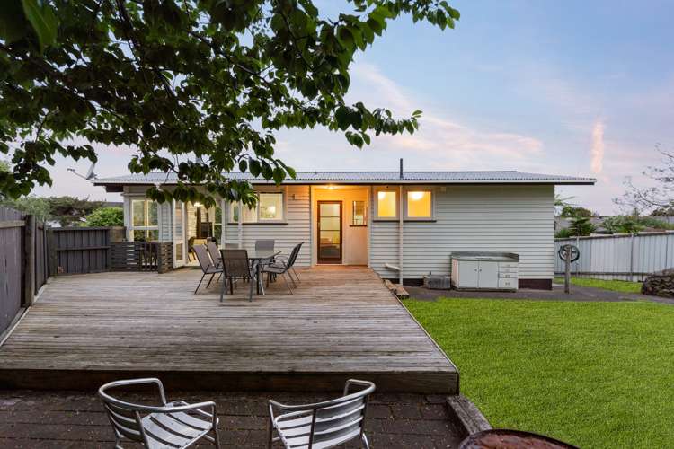 93 Crawford Avenue Mangere Bridge_13