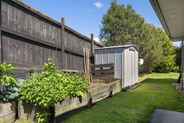 166 Waterside Drive Pyes Pa_22