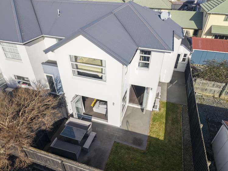 539 Barbadoes Street Edgeware_17