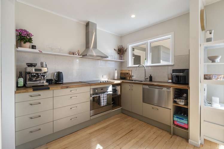18 Tararua Terrace_3