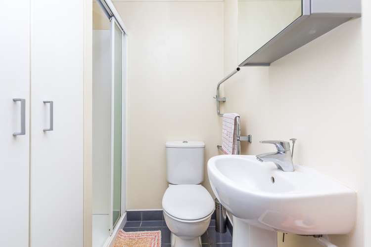 511/72 Nelson Street Auckland Central_8