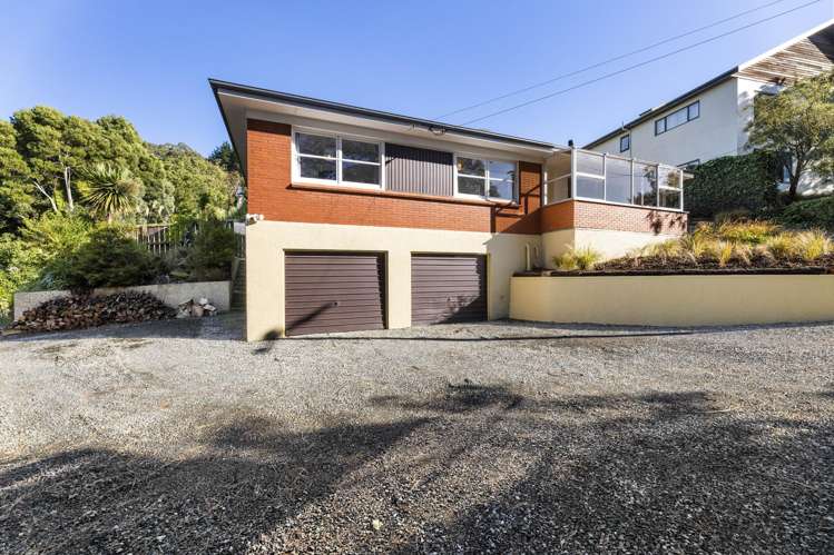 8 & 10 Gannet Lane Saint Leonards_21