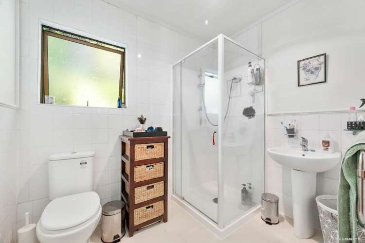 64 Woodlands Crescent Browns Bay_10