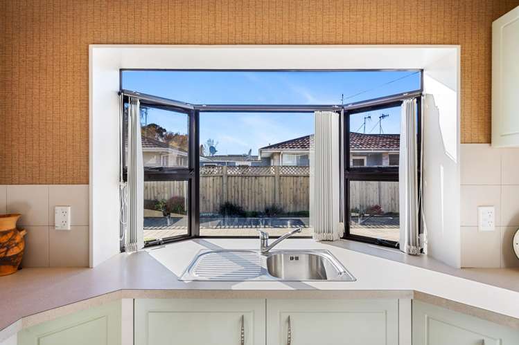 2/611 Roberts Street Hastings_3