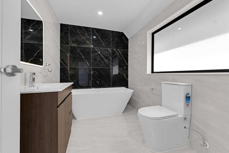 7B Surrey Street Manurewa_10