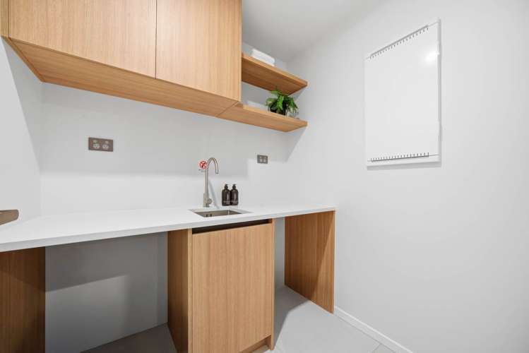 3 Makumaku Place Long Bay_22