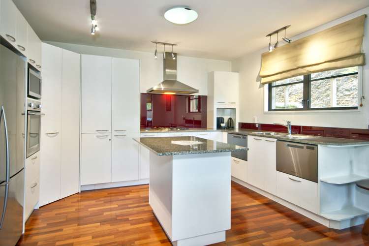 302/1 Beetham Street Queenstown_5