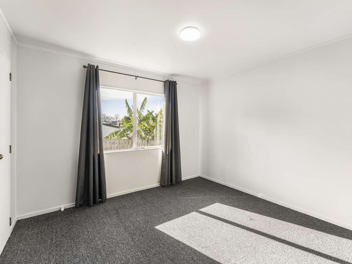 1/75 Etherton Drive_5