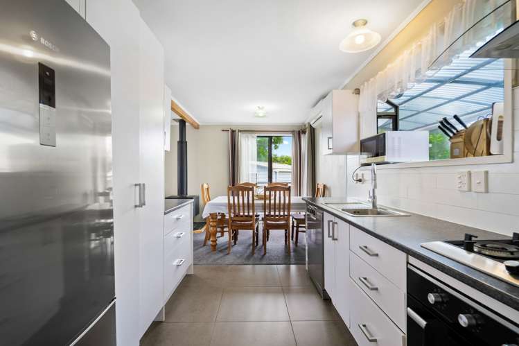 89 Saint Annes Crescent Wattle Downs_6