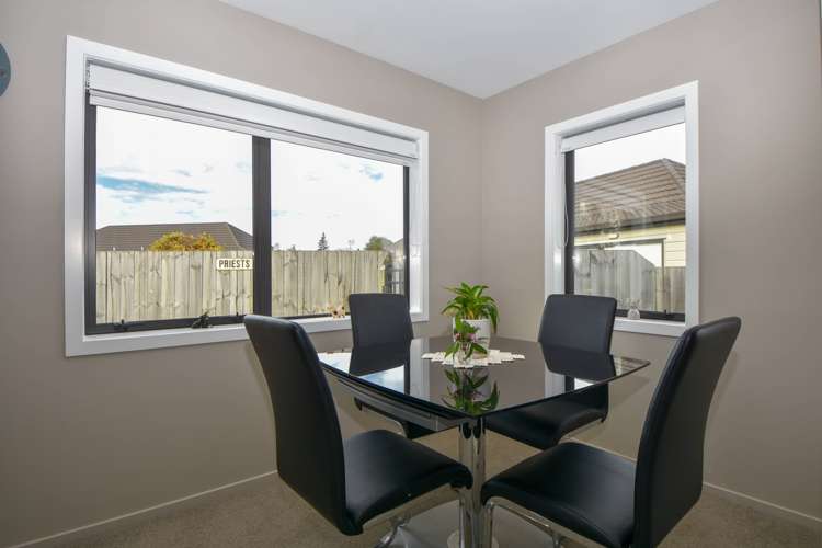 75 Ashmore Park Road Carterton_5