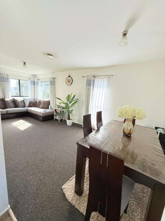 2/159A Manuka Road 10878_3