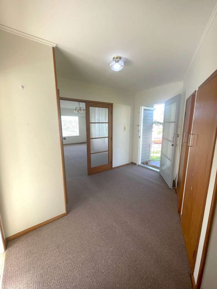 52 Fairclough Road Beach Haven_2