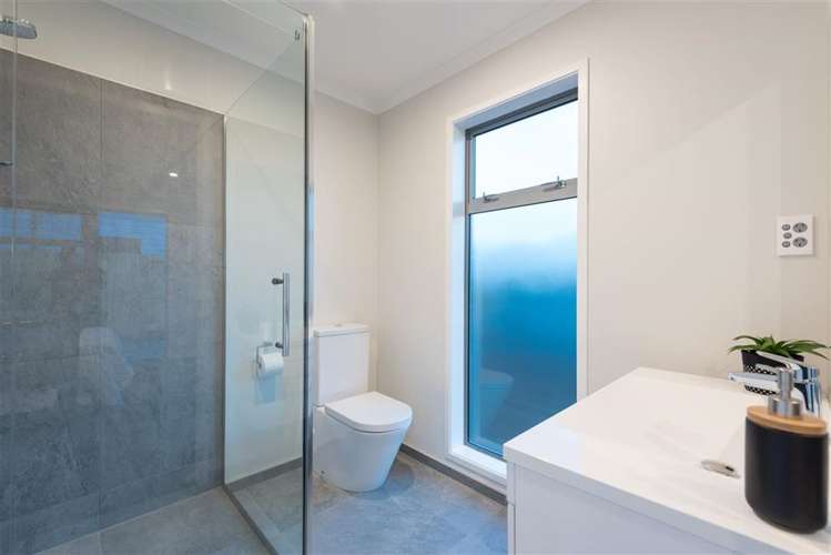 69 Awatira Drive Papamoa_11