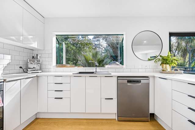 72 Albany Highway Greenhithe_1