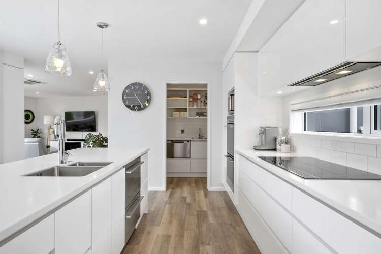 14 Silver Springs Boulevard Mosgiel_6