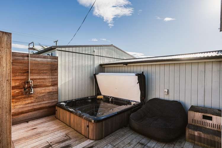 247 Whirinaki Road Bay View_22