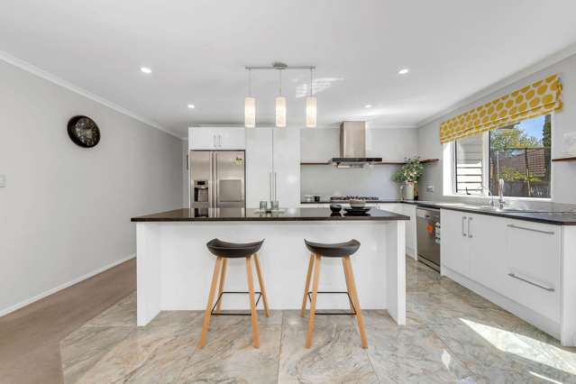 4 Shelby Lane Flat Bush_2