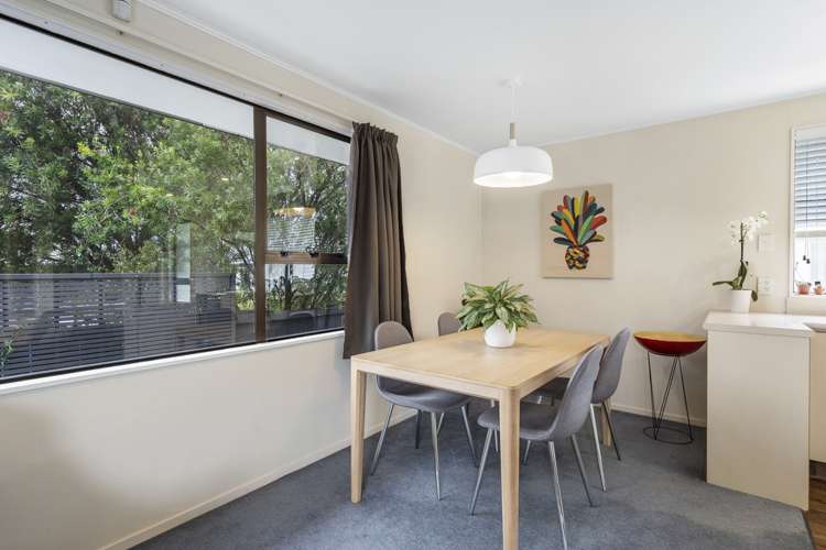 1/8 Vodanovich Road Te Atatu South_7