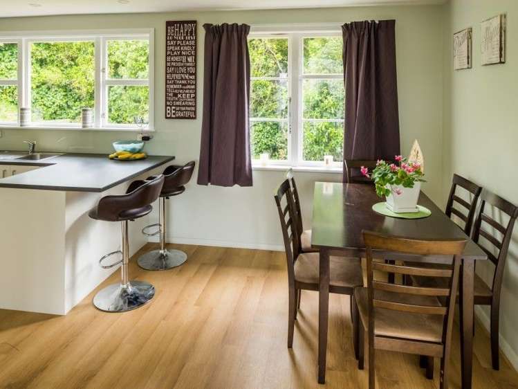 16b Rose Street Porirua East_3