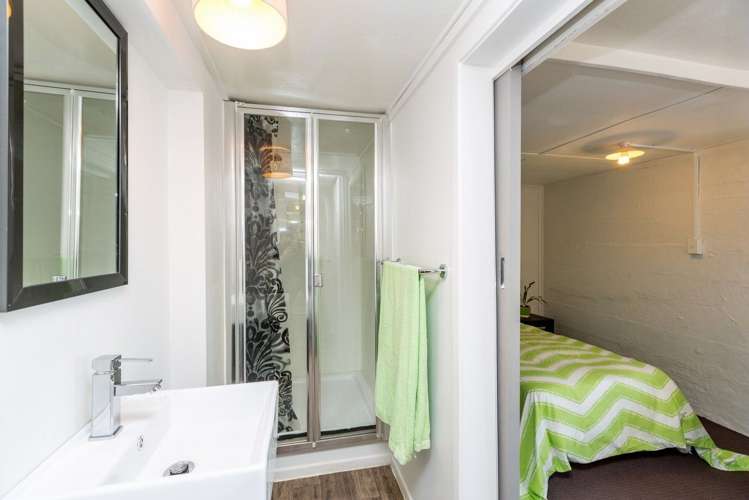 9 South Road Moturoa_13