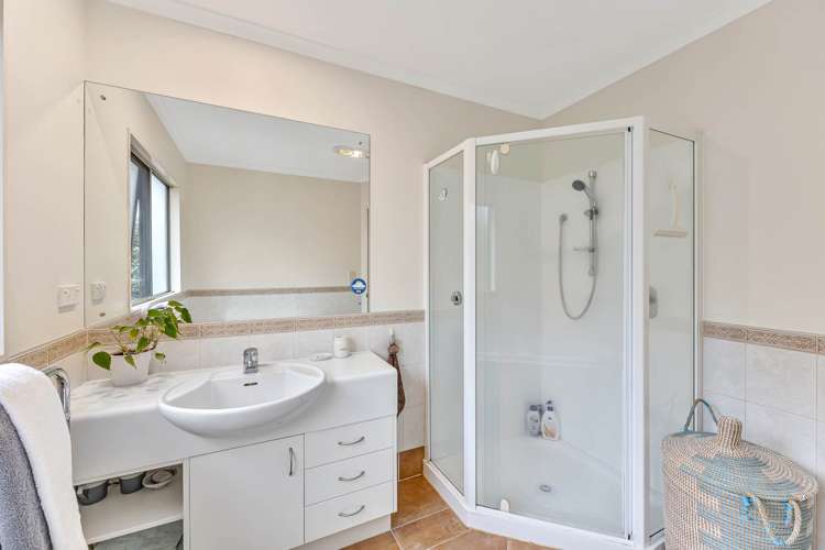 25 Carousel Crescent East Tamaki Heights_25