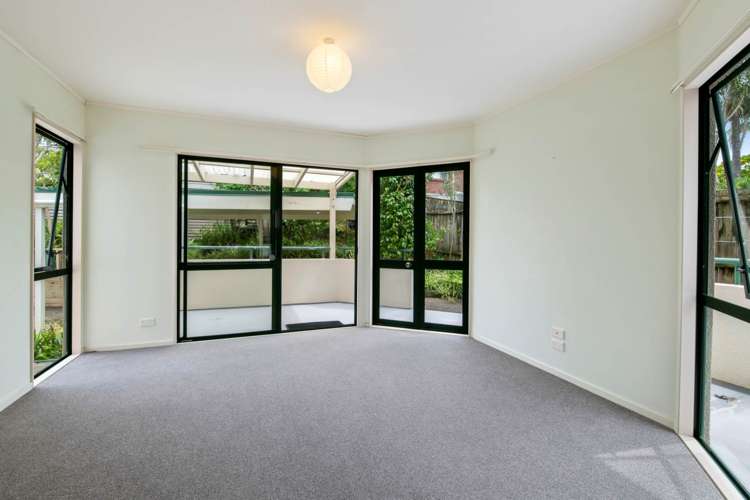 12a Kiteroa Terrace Rothesay Bay_5