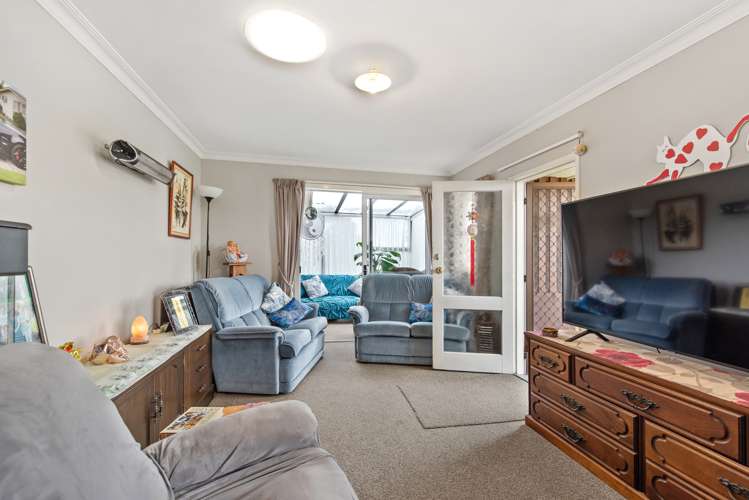 28 Woods Avenue Matua_7