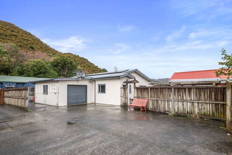 2/402 Cambridge Terrace Naenae_14