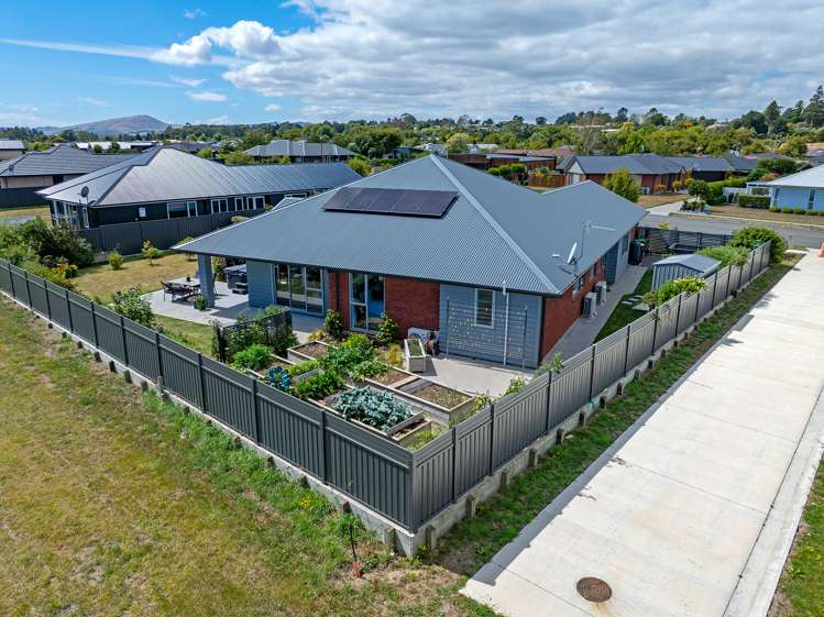 8 Coralie Place Masterton_12