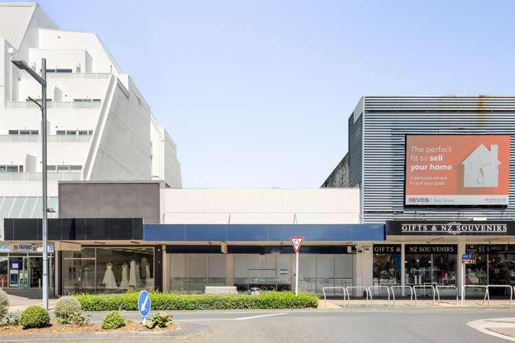 411-415 Victoria Street Hamilton Central_8