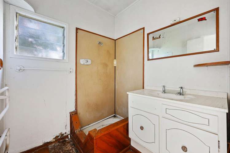 1/60 Hastings Road Mairangi Bay_17