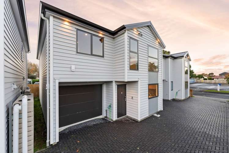 3A-3D Greenock Road Ranui_1