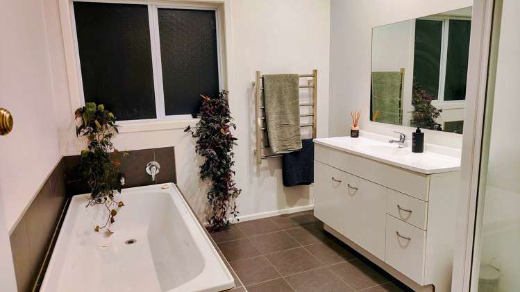 1/63 Pupuke Road Birkenhead_8