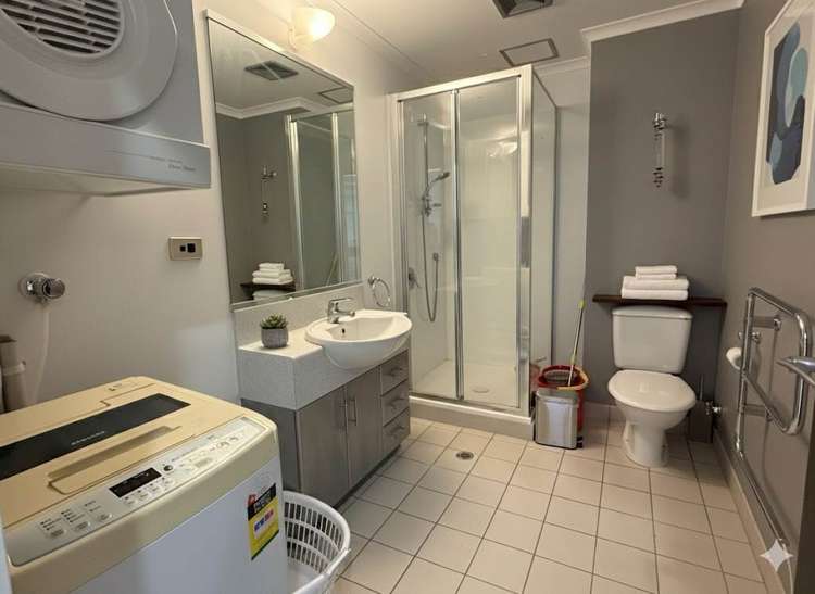 13H/1 Emily Place City Centre_5