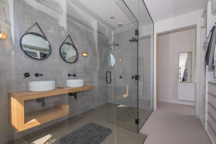 497 Aubrey Road Wanaka_11