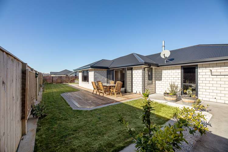 8 Nanchang Road Burleigh_20