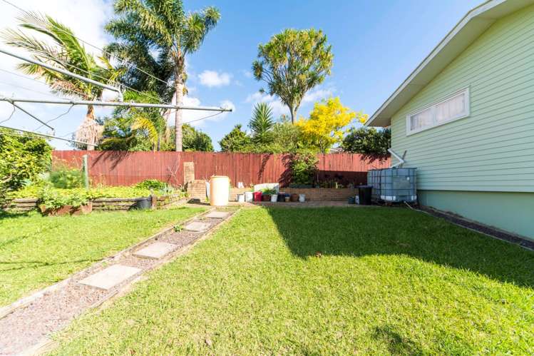 31 Mason Street New Lynn_23